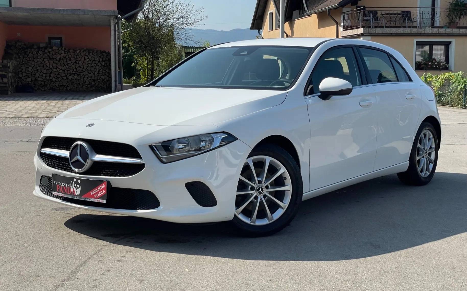 Zunanja slika - Mercedes-Benz A-Razred - A 160+SLOVENSKI+1.LASTNIK+SAMO 114.000KM+ODLIČEN - 1