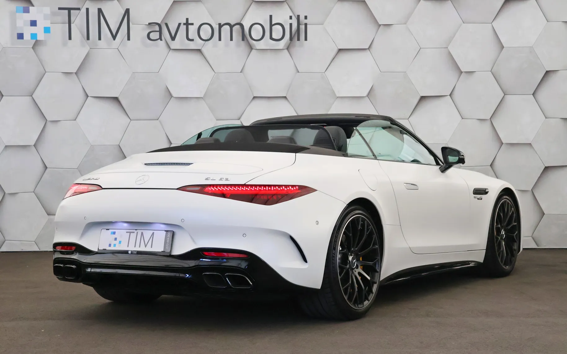 Zunanja slika - Mercedes-Benz SL Coupe - 63 AMG Cabriolet 4-Matic Speedshift - 3