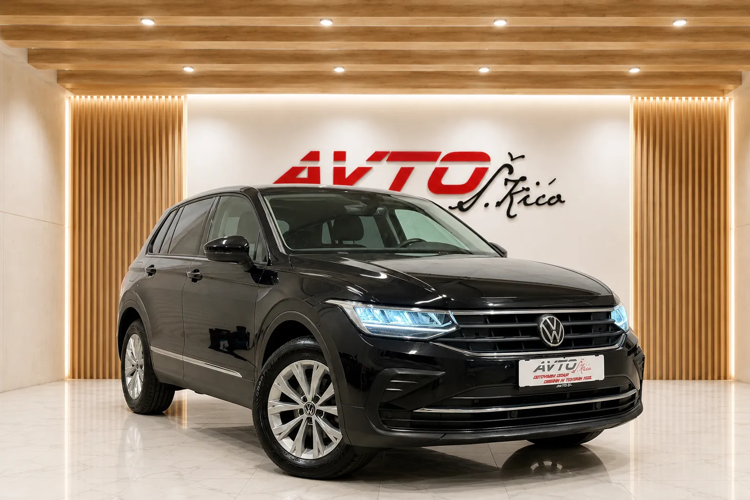 Zunanja slika - VW Tiguan - 2.0 TDI-FULL LED-ACC-TEMPOMAT-NAV1GACIJA-PDC - 2