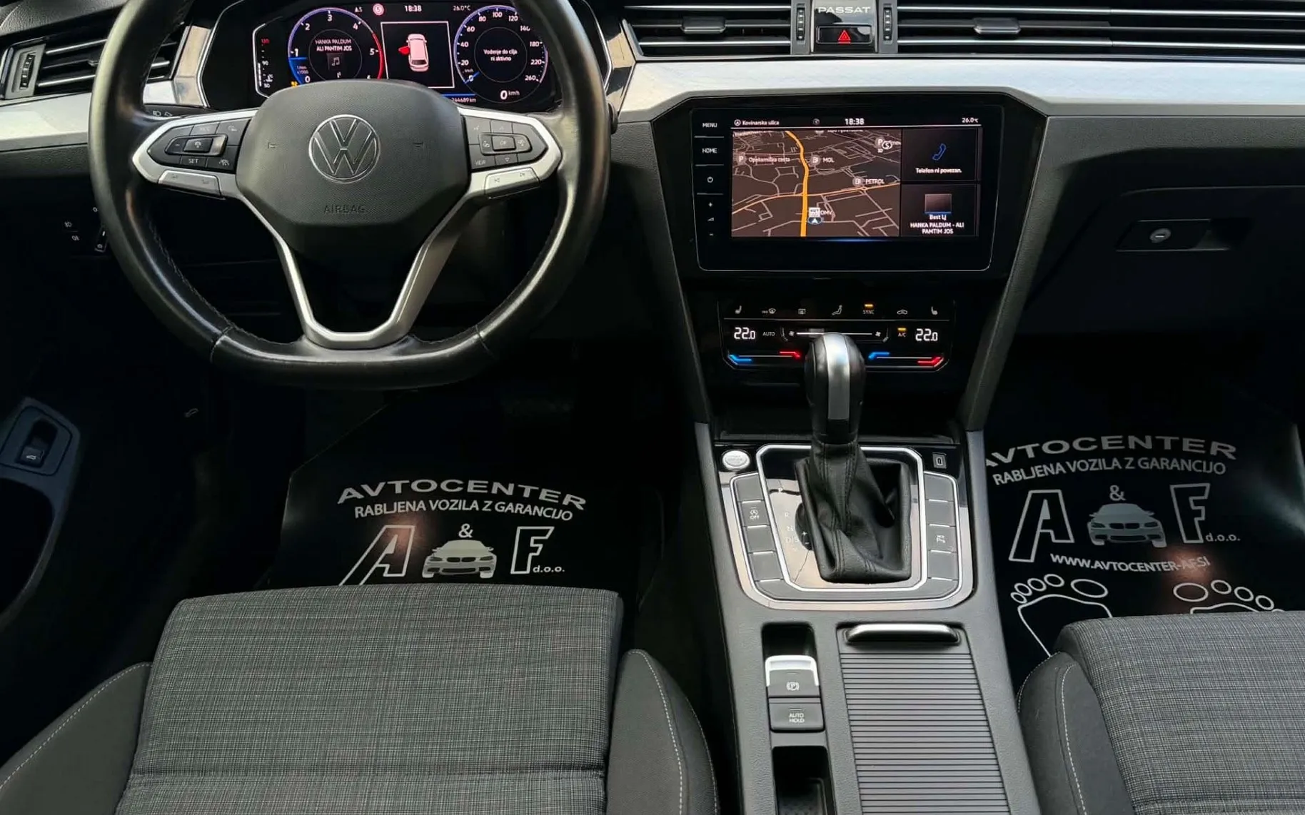 Notranja slika - Volkswagen Passat Variant - 2.0 TDI-DSG-VIRTUAL-LED-LIZING ZA TUJCE-NAVI- - 9