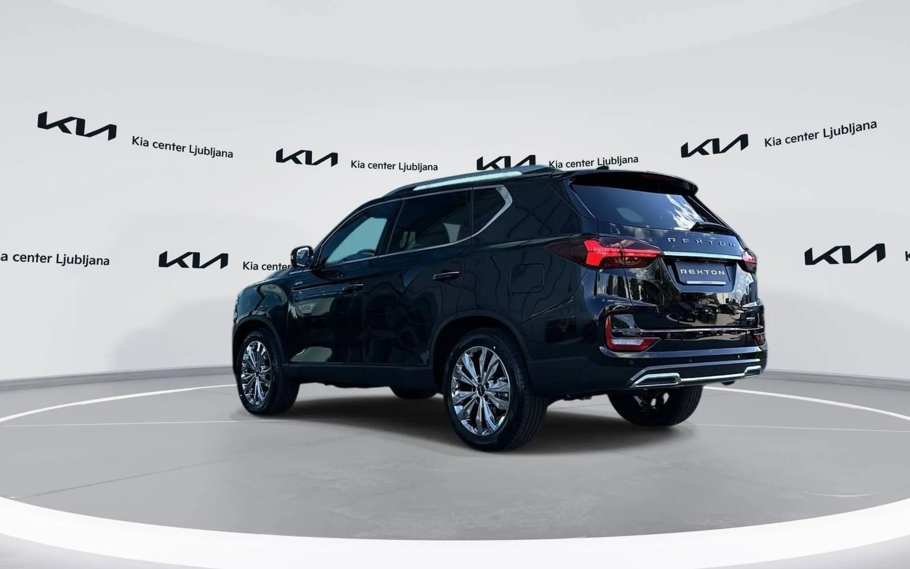 Zunanja slika - KG Mobility Rexton - 2.2 XDI LIMITED EXCL.PANO. 20 .4x4 A T - 7