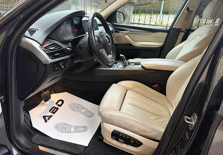 Zunanja slika - BMW X5 - serija : xDrive30d AUT SLO LEDER ALU19 KAMERA KLJUKA MEMORY - 7