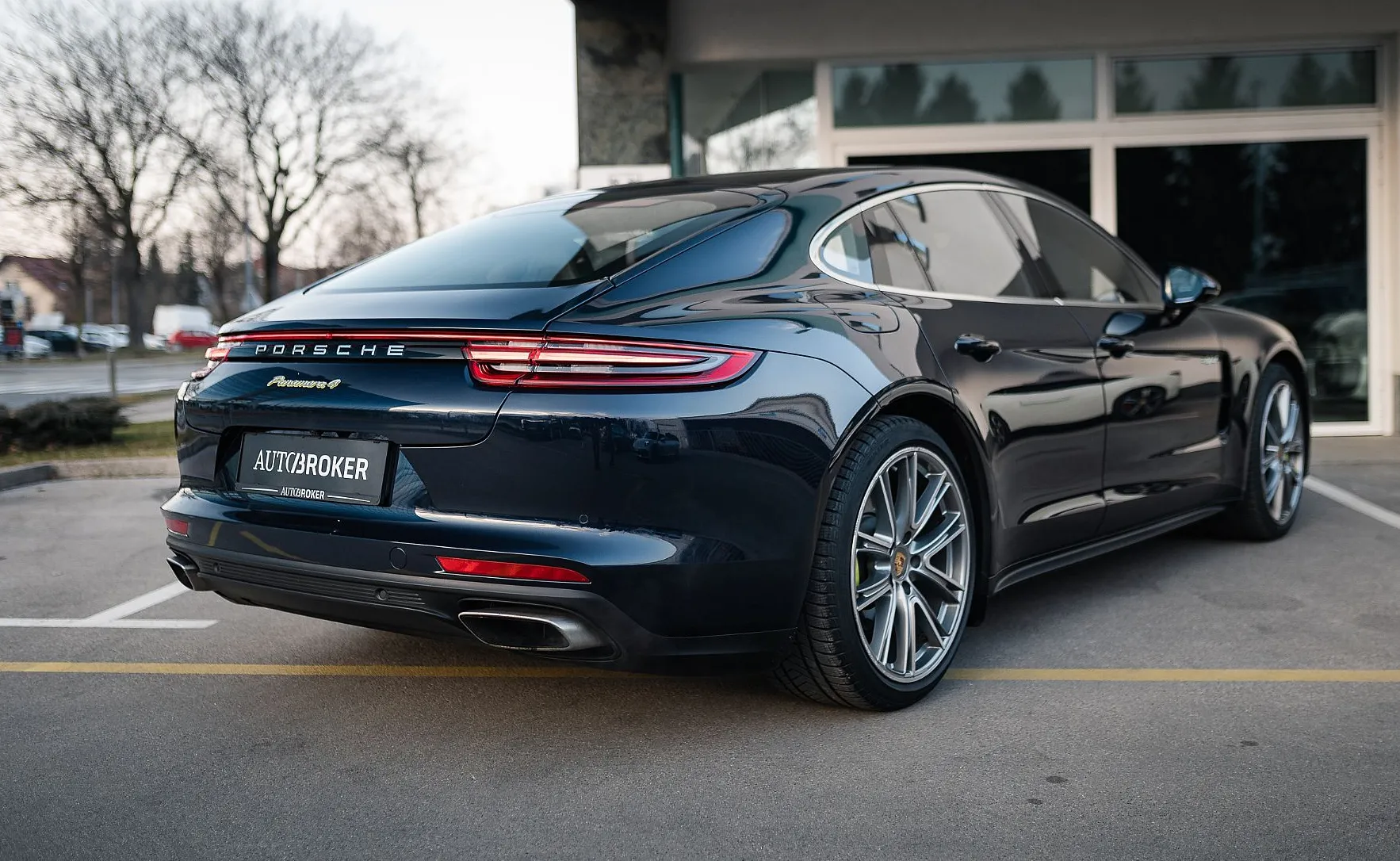 Zunanja slika - Porsche Panamera - 2.9 4 E-HYBRID DCT 4WD - SLO. VOZILO - 1. LASTNIK - 5