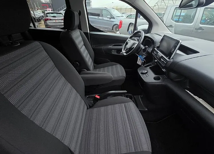Zunanja slika - Opel Combo - 1.5 DIESEL 96KW EDITION AVT. KAMERA-SAMO 36506KM - 11