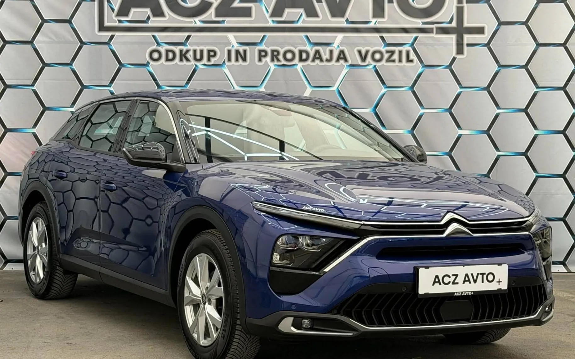 Zunanja slika - Citroën C5 X - 1.2i•AUT•51.000KM•VIRTUAL•FUL LED•NAVIGACIJA•PDC•. - 1