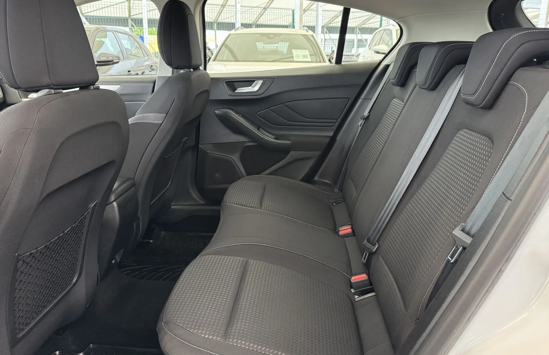 Zunanja slika - Ford Focus - 1.5 EcoBlue Trend SLO 1.Lastnik - 8