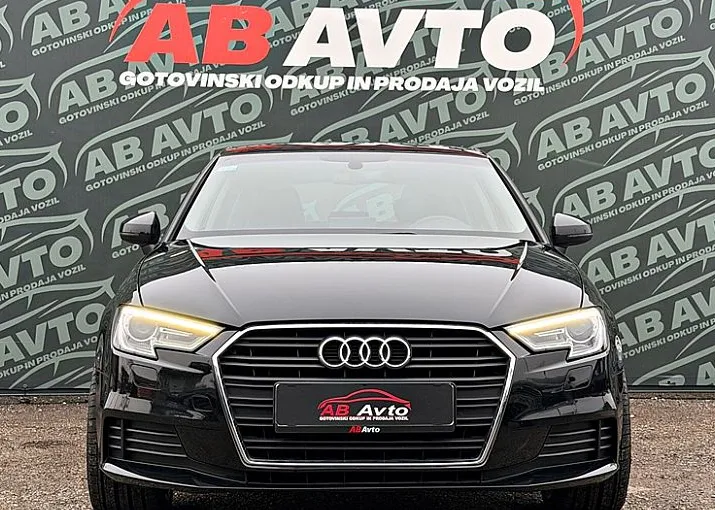 Zunanja slika - Audi A3 - 1.6 TDI 85 kW+5VRAT+ALU19+TEMPOMAT+NAVI+BIXENON - 2
