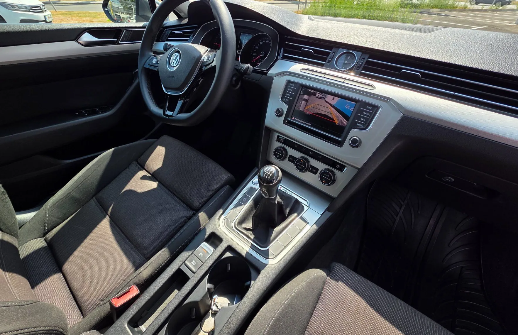 Zunanja slika - Volkswagen Passat - Variant 4motion 2.0 TDI BMT Comfortline - 9
