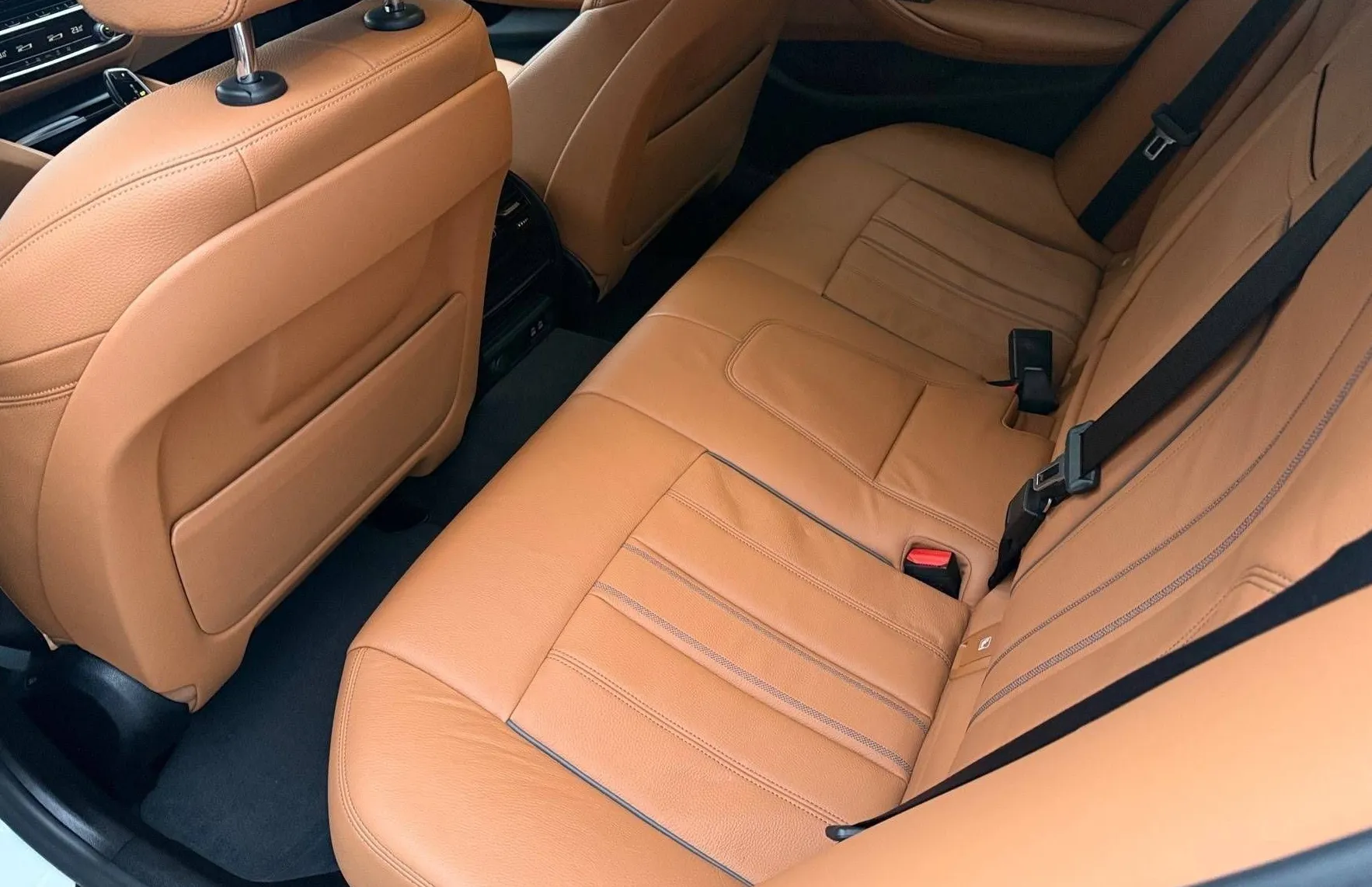 Zunanja slika - BMW Serija 5 - : 520d M PAKET LED NAVI PDC KAMERA TEM DAB EL SEDE - 19