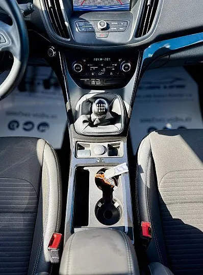 Zunanja slika - Ford Kuga - 2.0 TDCi Titan.110 kW M6 AWD. SLO. 1 last .51000km - 9