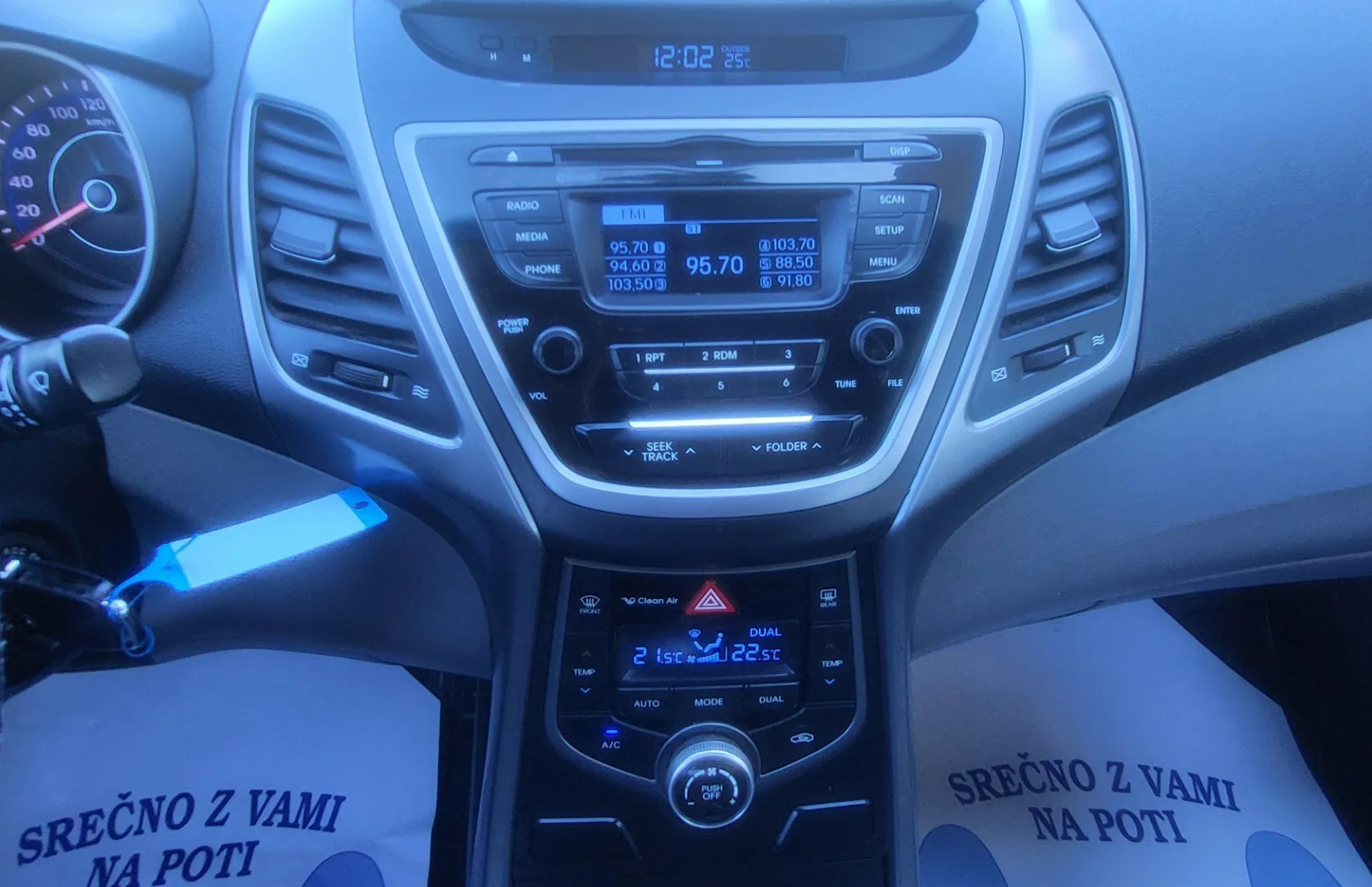 Zunanja slika - Hyundai Elantra - 1.6 CVVT Comfort slo-1lastnik-acc-potrjena servisn - 8