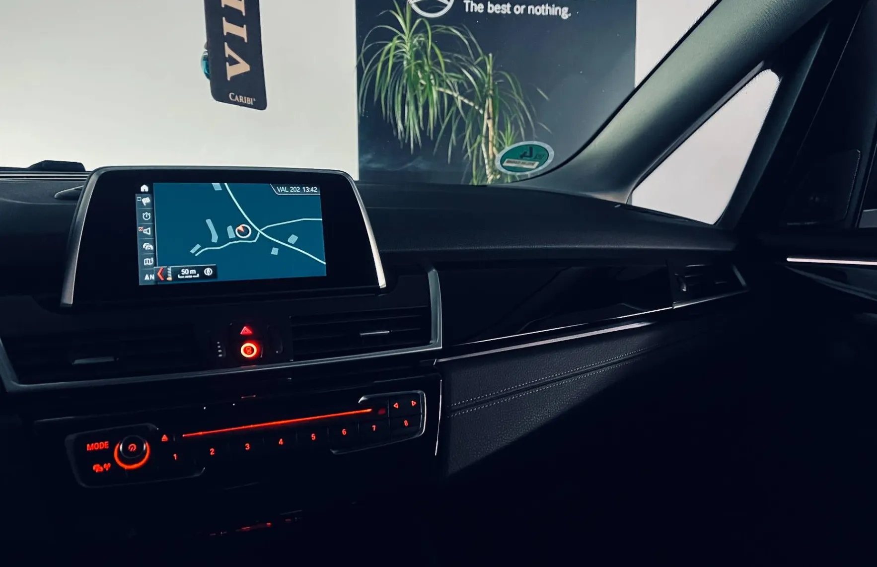 Zunanja slika - BMW Serija 2 - Active Tourer: 225xe iPerformance  AT ... - 12