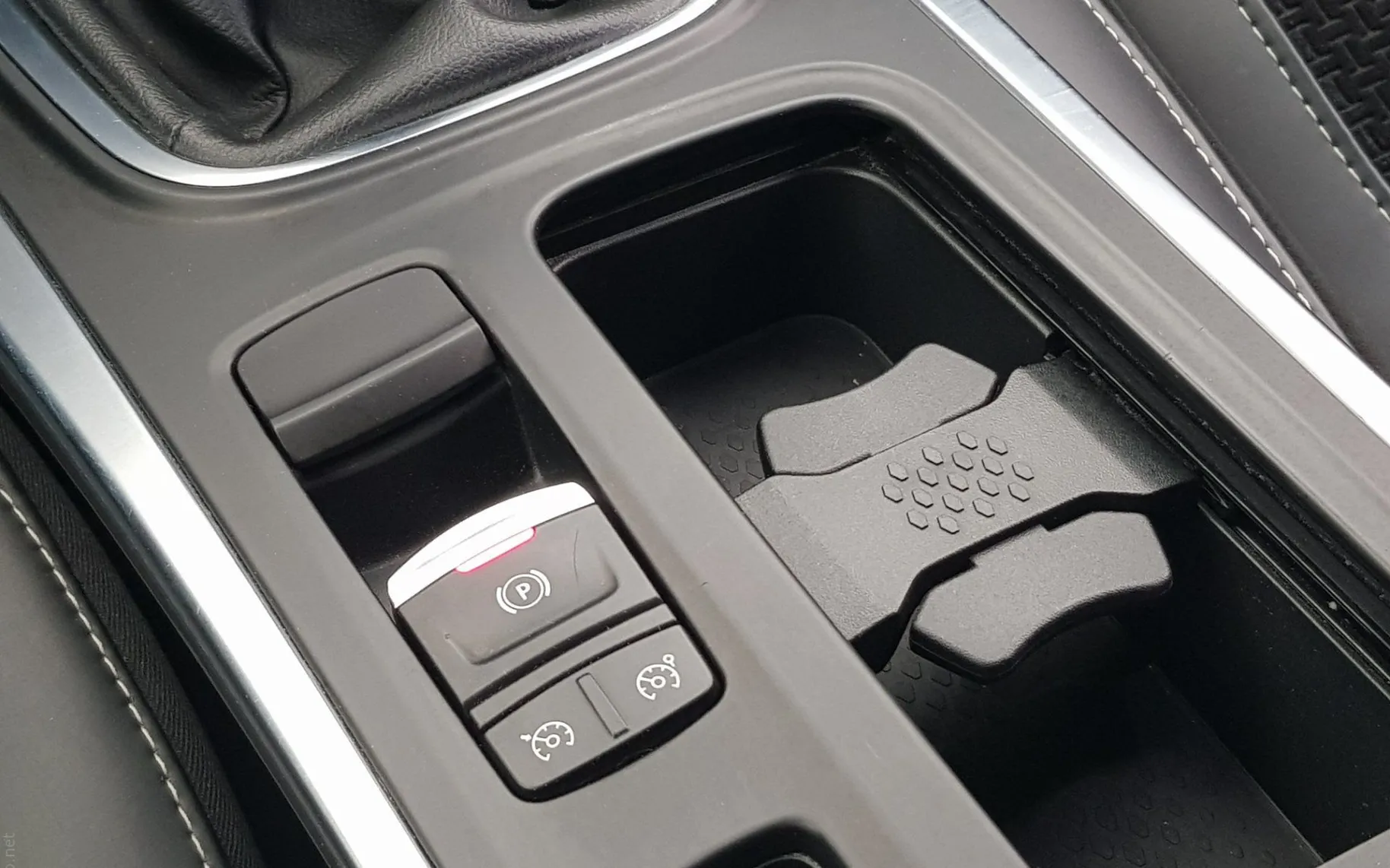 Zunanja slika - Renault Mégane - Grandtour dCi 110 Intens GLAVNI SERVIS - 15