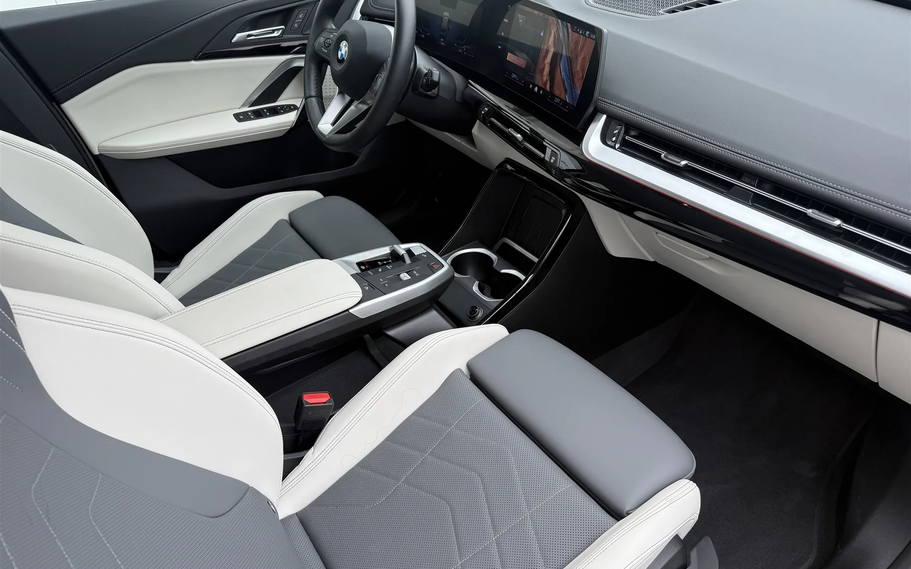 Zunanja slika - BMW X1 - sDrive18d - 5