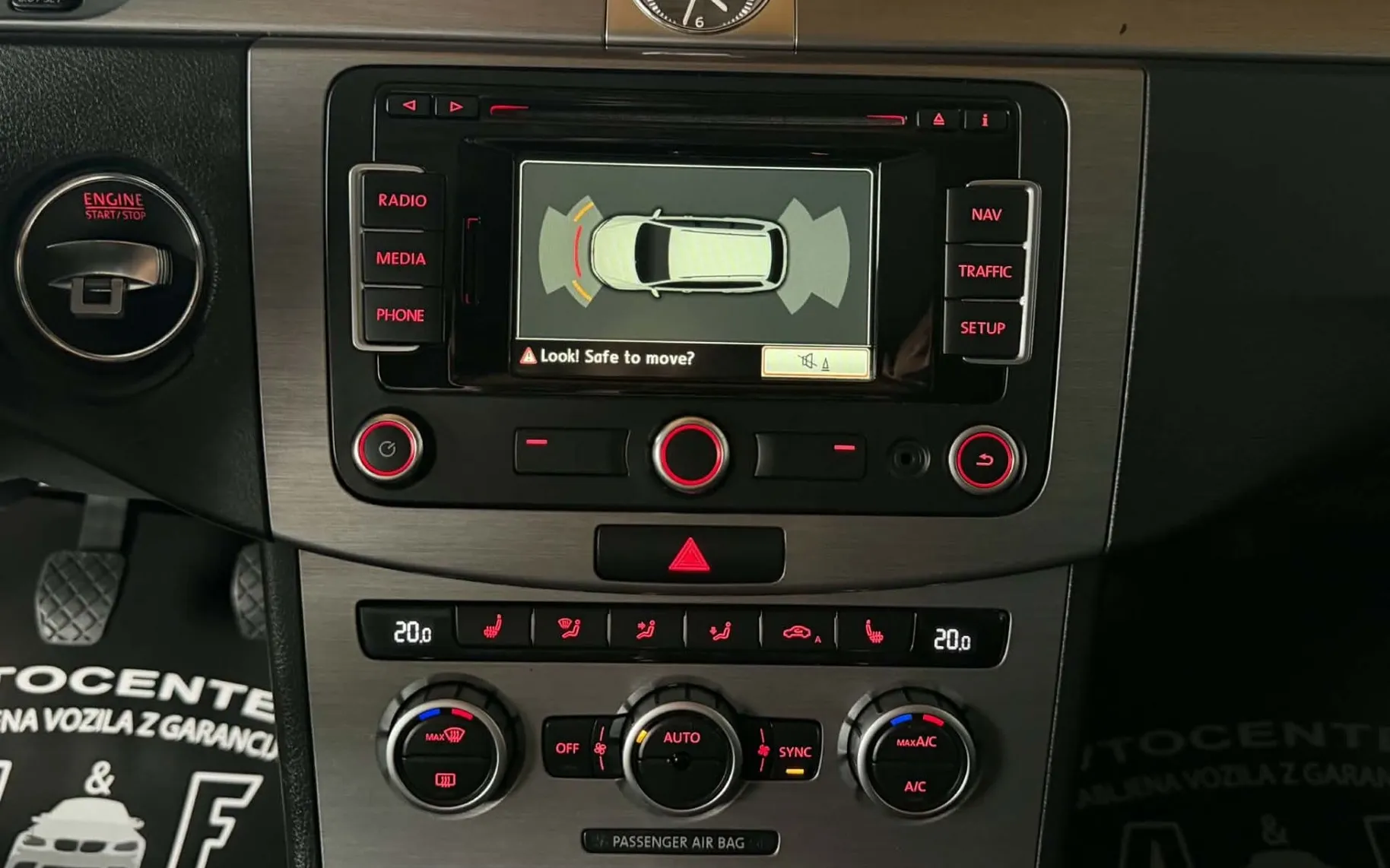 Notranja slika - Volkswagen Passat Variant - 1.6 TDI-H LINE-XENON+LED-LIZING ZA TUJCE- - 11