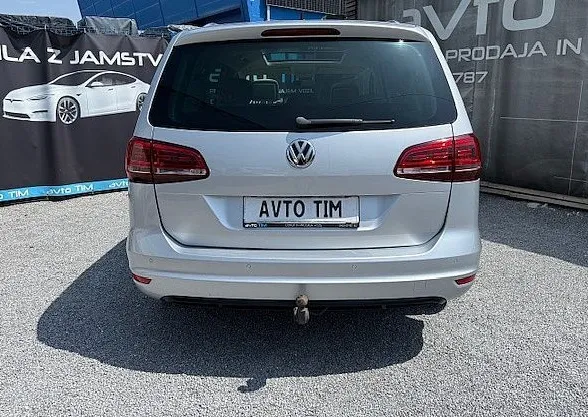 Zunanja slika - VW Sharan - 2.0 TDI BMT SCR HIGHLINE BIXENON PANO ACC KAMERA - 6