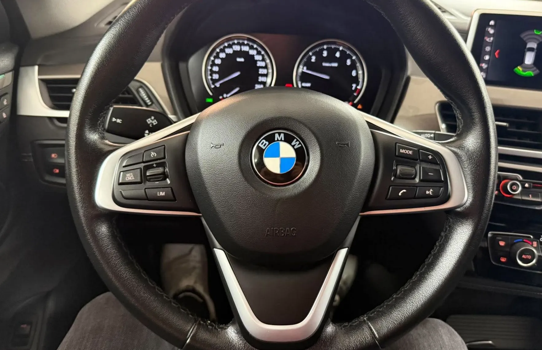 Zunanja slika - BMW X1 - serija : sDrive18i Advantage AUT - 10
