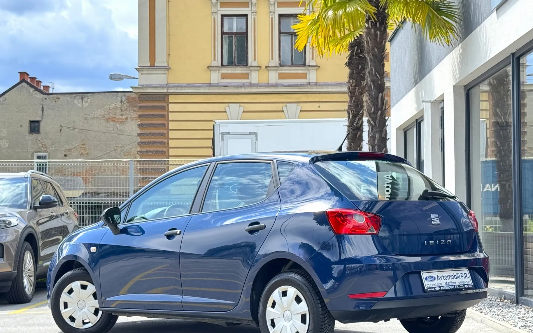 Zunanja slika - Seat Ibiza - 1.0 MPI 55 75KM  LOCO 1.LASTNICA SLO poreklo - 5
