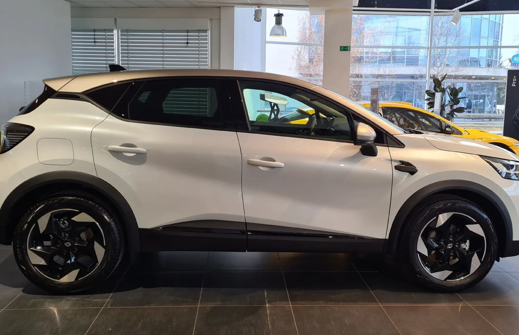 Zunanja slika - Renault Captur - TCe 140 techno - 5