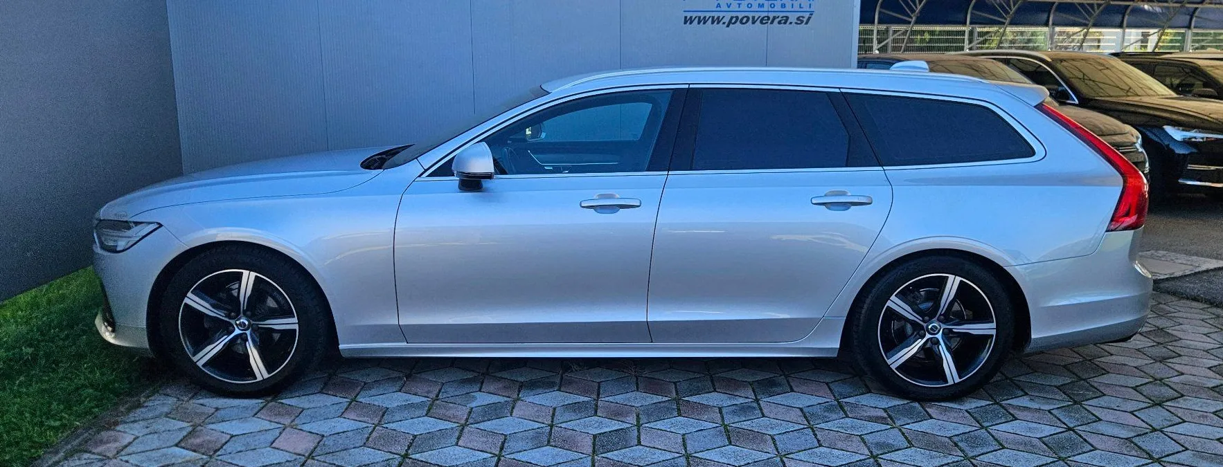 Zunanja slika - Volvo V90 - D4 AWD R-Design Avt.+18 Col +Kamera+Priklop - 5