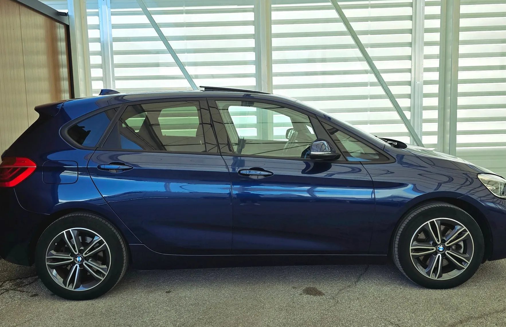 Zunanja slika - BMW Serija 2 - Active Tourer: 225xe Active Tourer - PANO - HK - HUD - G - 5
