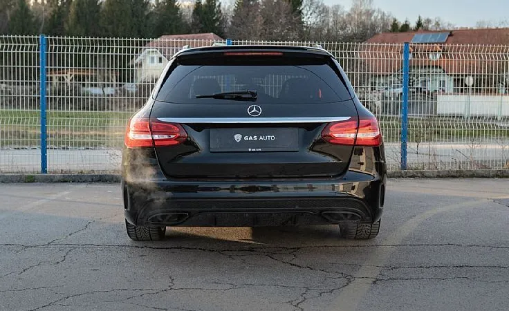 Zunanja slika - Mercedes-Benz C-Razred - AMG C43 4MATIC-Burmester-Bucket-AMG izpuh-360kamer - 6
