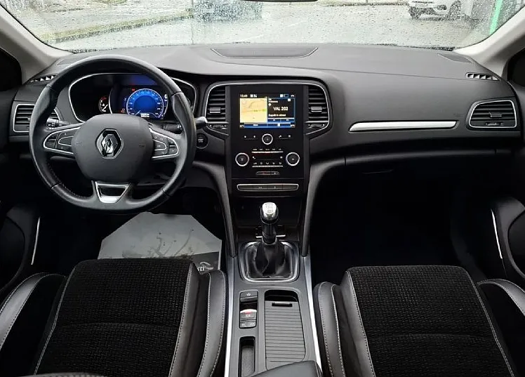 Zunanja slika - Renault Mégane - Megane TCe  LIMITED-1.LASTNICA-SLO.POREKLO-OPR.GLAVNI SER - 4