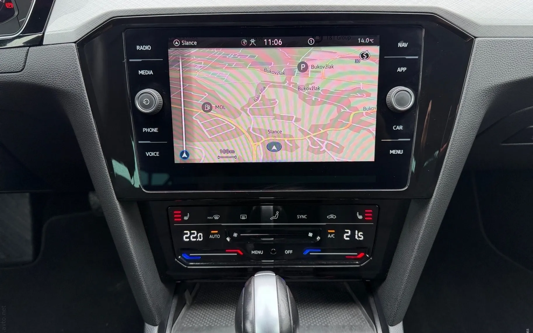 Notranja slika - Volkswagen Passat Variant - 2.0 TDI BMT SCR Business DSG-Vlečna kljuka-Kamera - 9