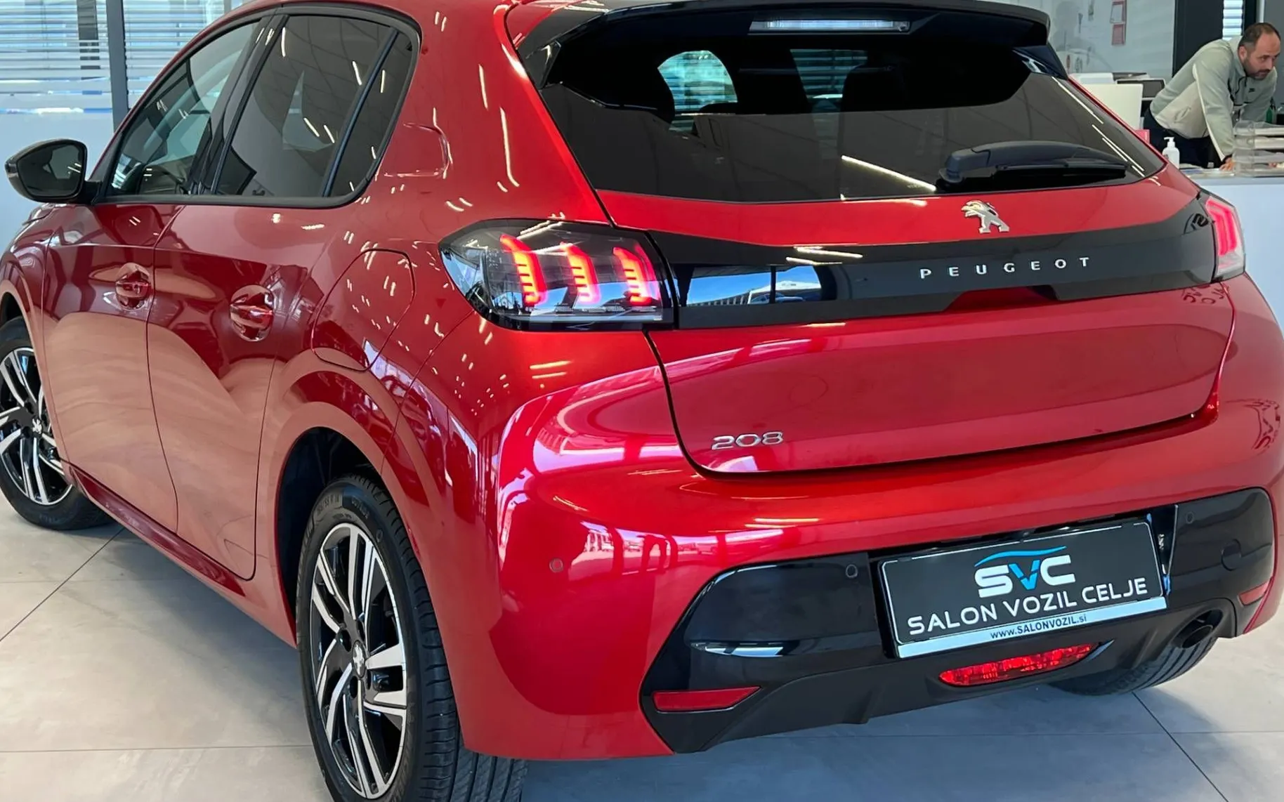 Zunanja slika - Peugeot 208 - 1.2-ALLURE-FULL-LED-KAM-VIRTUAL-KEYLESS-LINE-ASS - 6