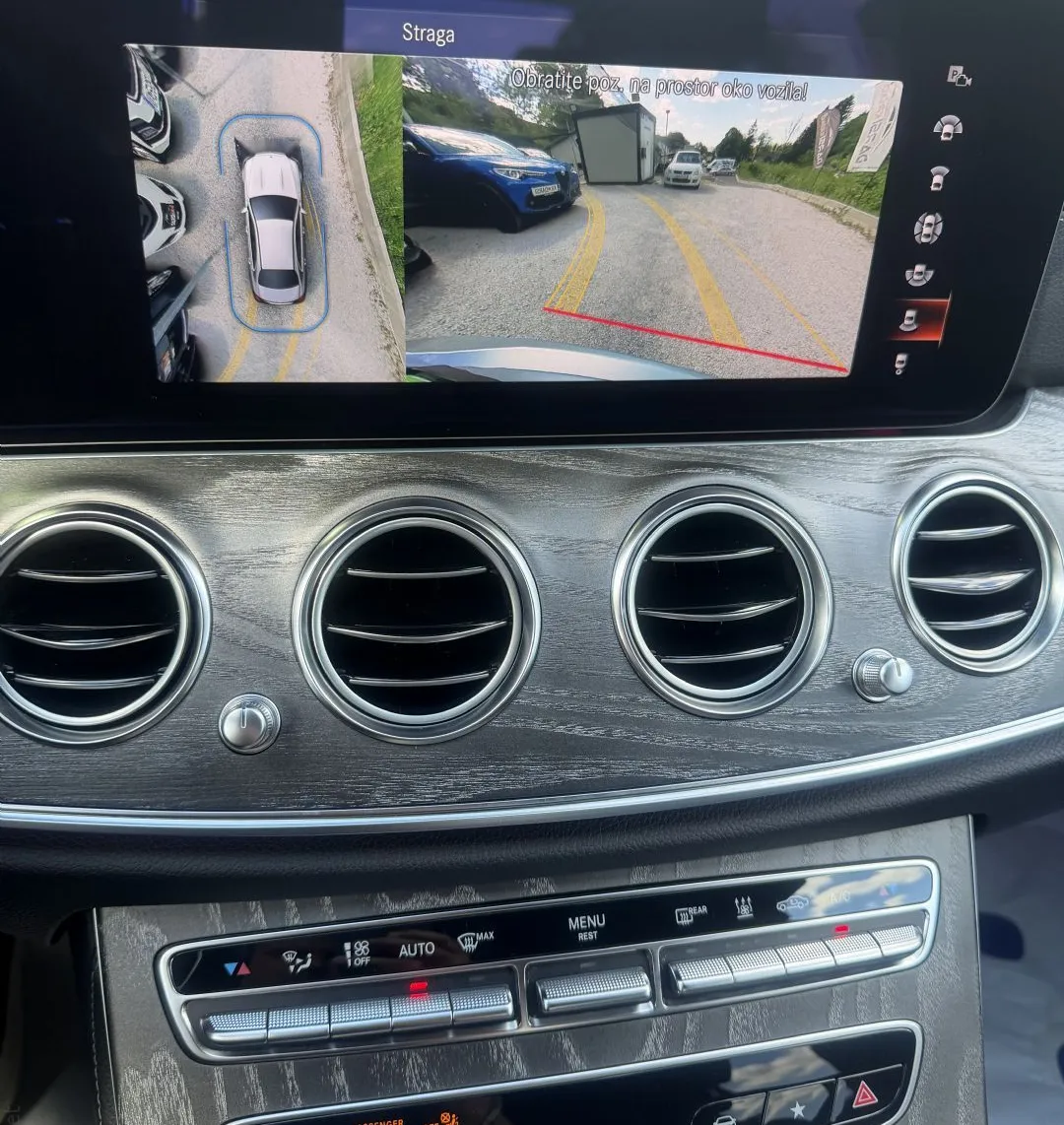 Zunanja slika - Mercedes-Benz E-Razred - E220d AMG WIDE MULTIBEAM WEBASTO PRIKLOP ALU20 - 10
