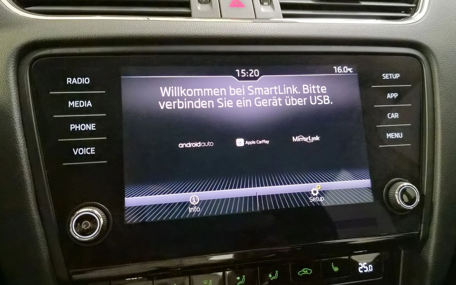 Zunanja slika - Škoda Octavia - Combi 1,6 TDI Ambition - 12