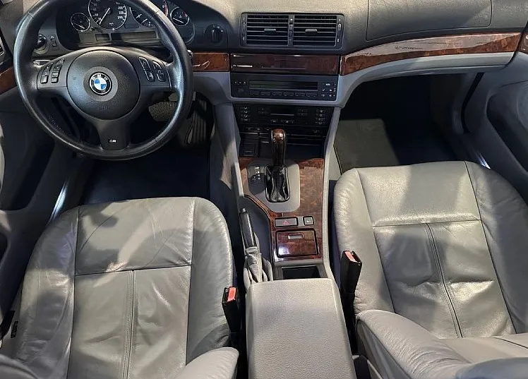 Zunanja slika - BMW Serija 5 - : 540 iA limuzina - MSPORT - V8 MOTOR - PRVA BARVA - 12