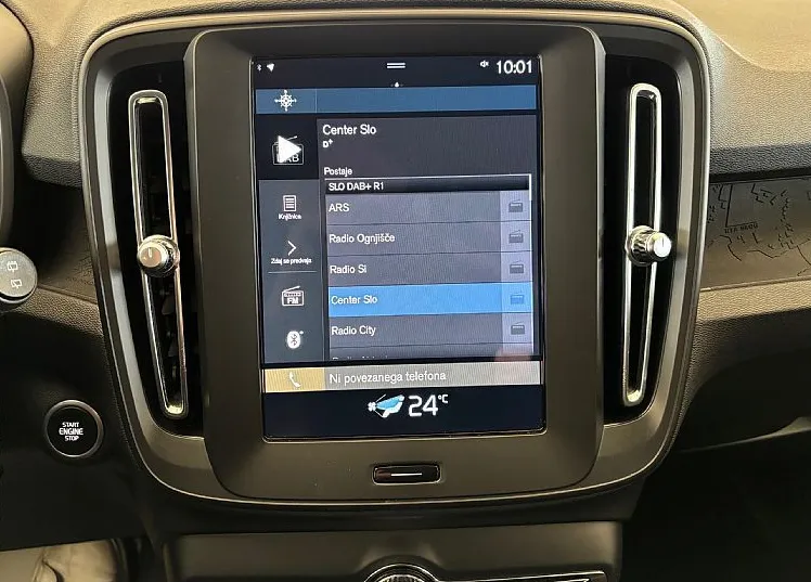 Zunanja slika - Volvo XC40 - T3 AUT Momentum - 11