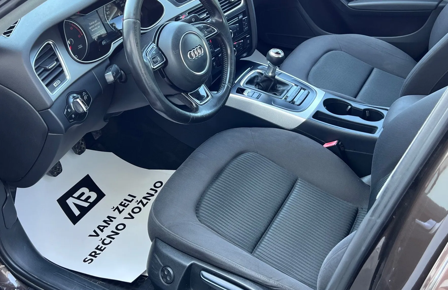 Zunanja slika - Audi A4 - 2.0 TDI+PDC+TEP+ALU - 7