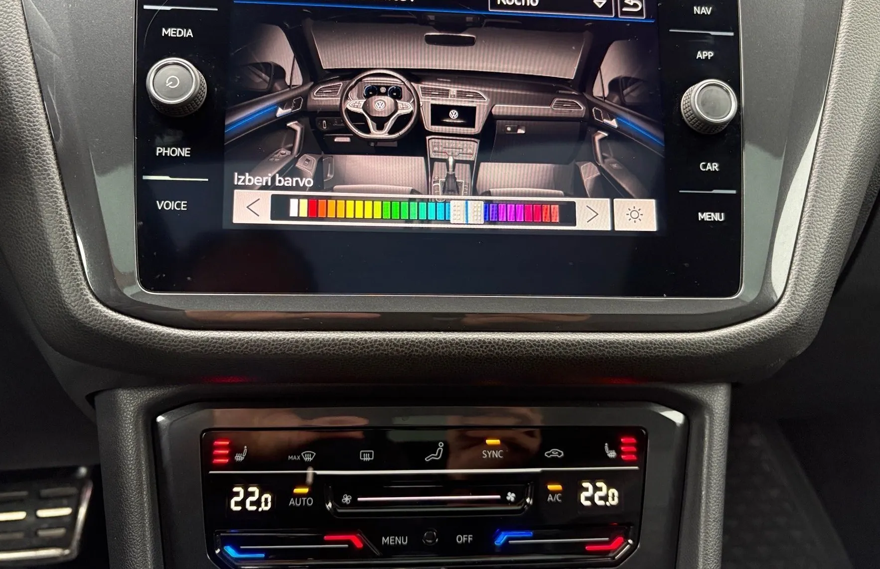 Zunanja slika - VW Tiguan Allspace - 2.0 TDI 4MOTION R-Line-SLO-Panorama-DCC-Mrtvi kot - 20
