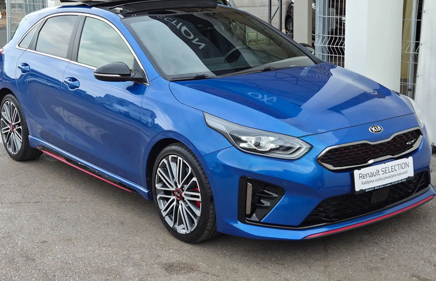 Zunanja slika - KIA Ceed - 1.6 T-GDI LX GT LED DCT GR.SED 1.LASTNIK - 3