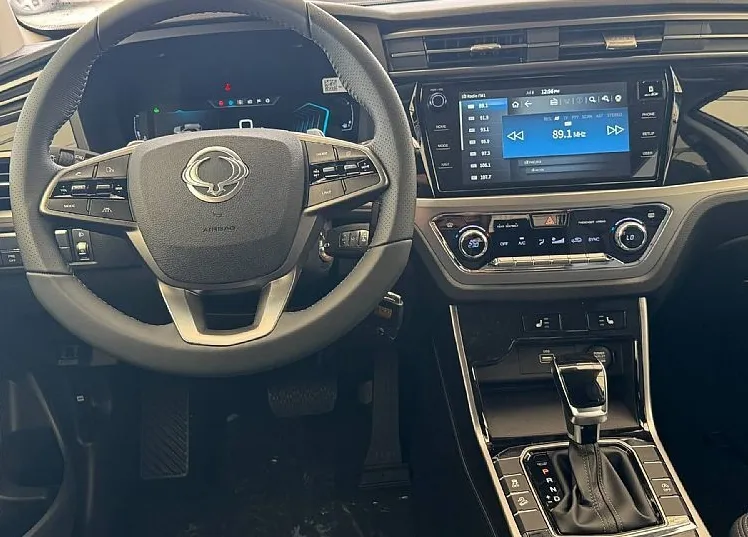 Zunanja slika - SsangYong Korando - 1.5 T-GDI 120 kW Exclusive+ 4WD A T - 5