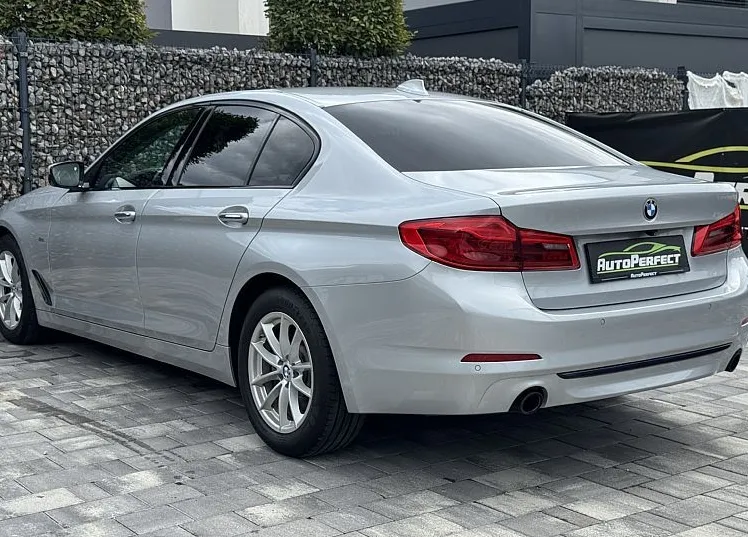 Zunanja slika - BMW Serija 5 - : 520d Aut. Sport Line |Kam||Gr.Sed.|Navi|Ambi - 4