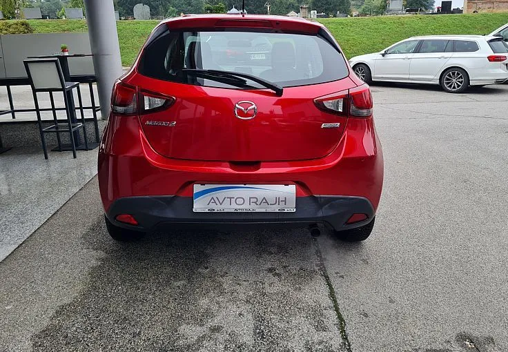 Zunanja slika - Mazda Mazda2 - G75 Emotion - 6