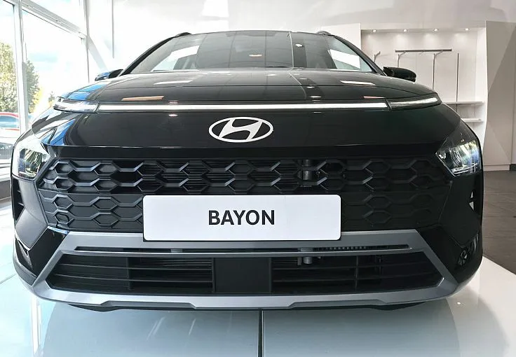 Zunanja slika - Hyundai Bayon - 1.0 T-GDI STYLE AVT-WINTER-REZ.KOLO-17 COL-VIDEO - 2
