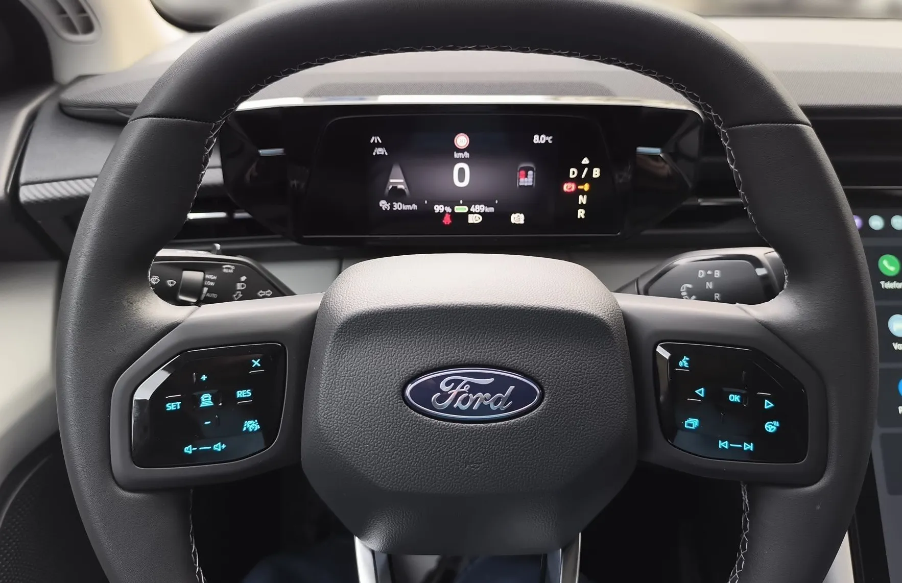 Zunanja slika - Ford Explorer - EV dvojni elektro. 79 kWh 250 kW at AWD PREMIUM - 11
