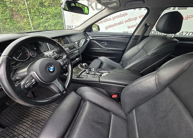 Zunanja slika - BMW Serija 5 - Touring: 520D XDRIVE AVT LED-M-VOLAN-PDC-GRETJE SEDEŽEV - 10
