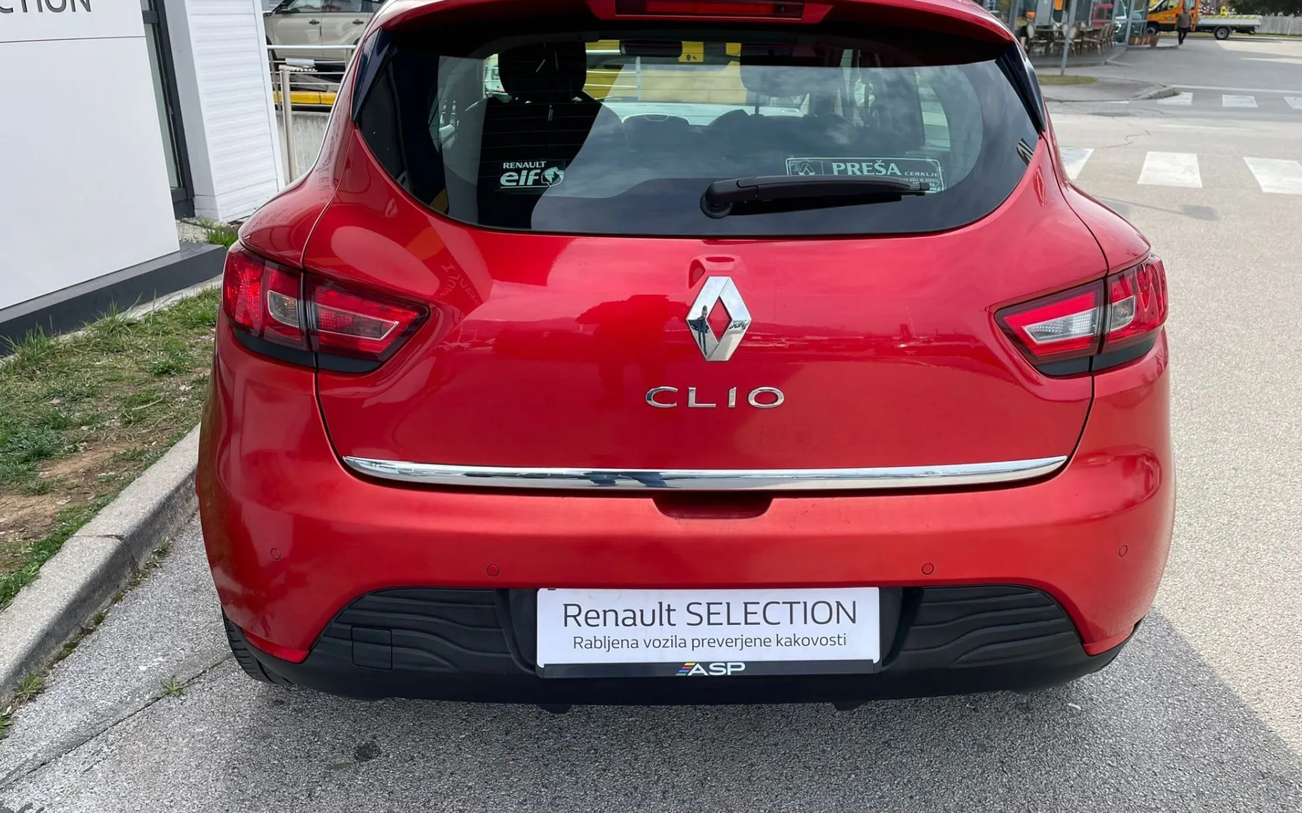 Zunanja slika - Renault Clio - Dynamique 1.2 16v 1.LASTNIK - 6