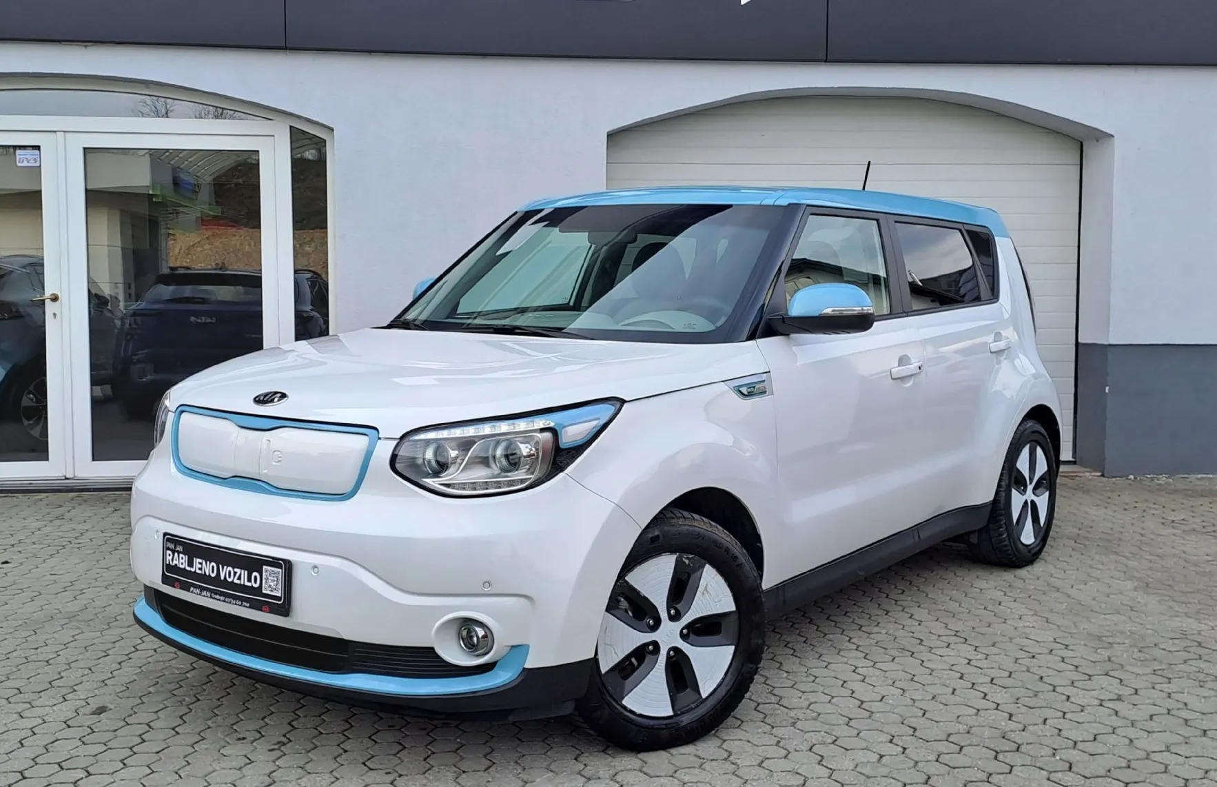 Zunanja slika - KIA Soul - Električni 81 kW   110 KM EV Energy - 1