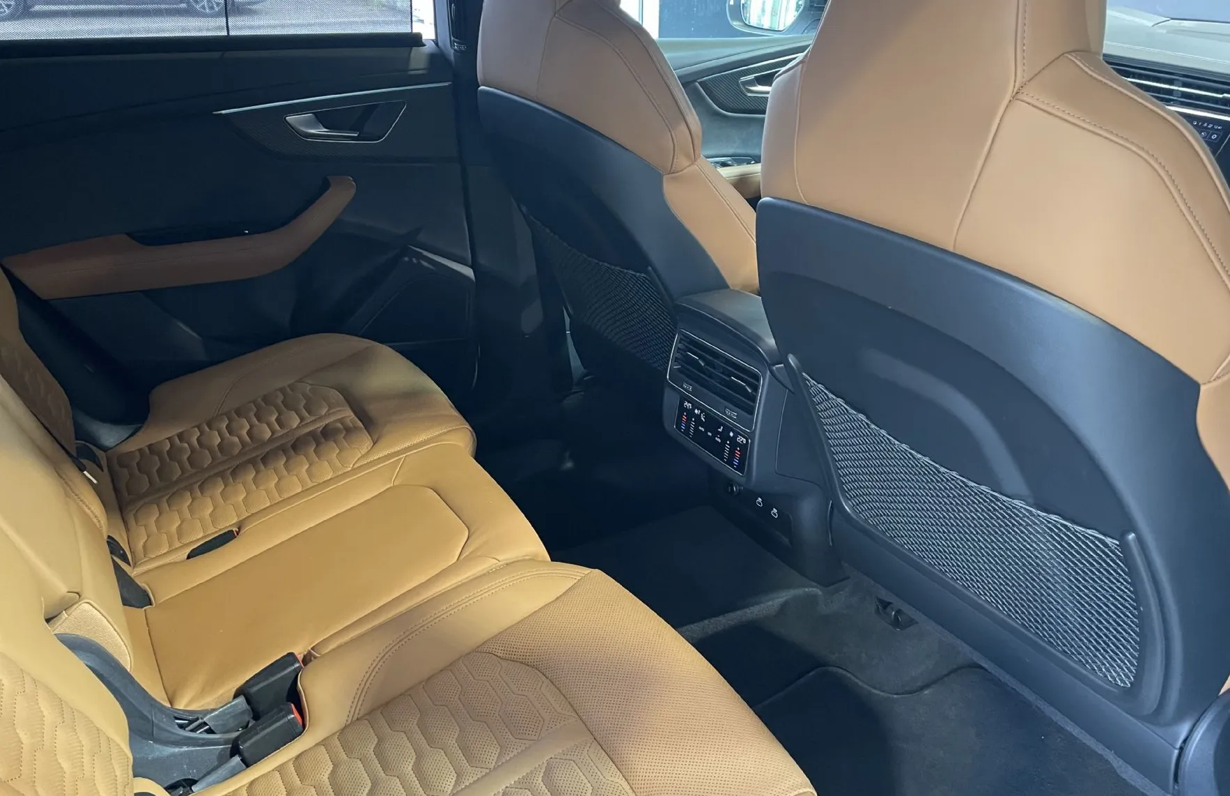 Zunanja slika - Audi RS Q8 - RSQ8-1.LAST-ZRAČNO-AKRAPOVIC-SOFT-HEADUP-NAVI-360- - 15