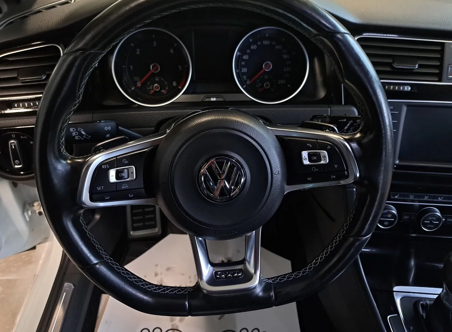 Zunanja slika - VW Golf - Variant 2.0 GTD - 9