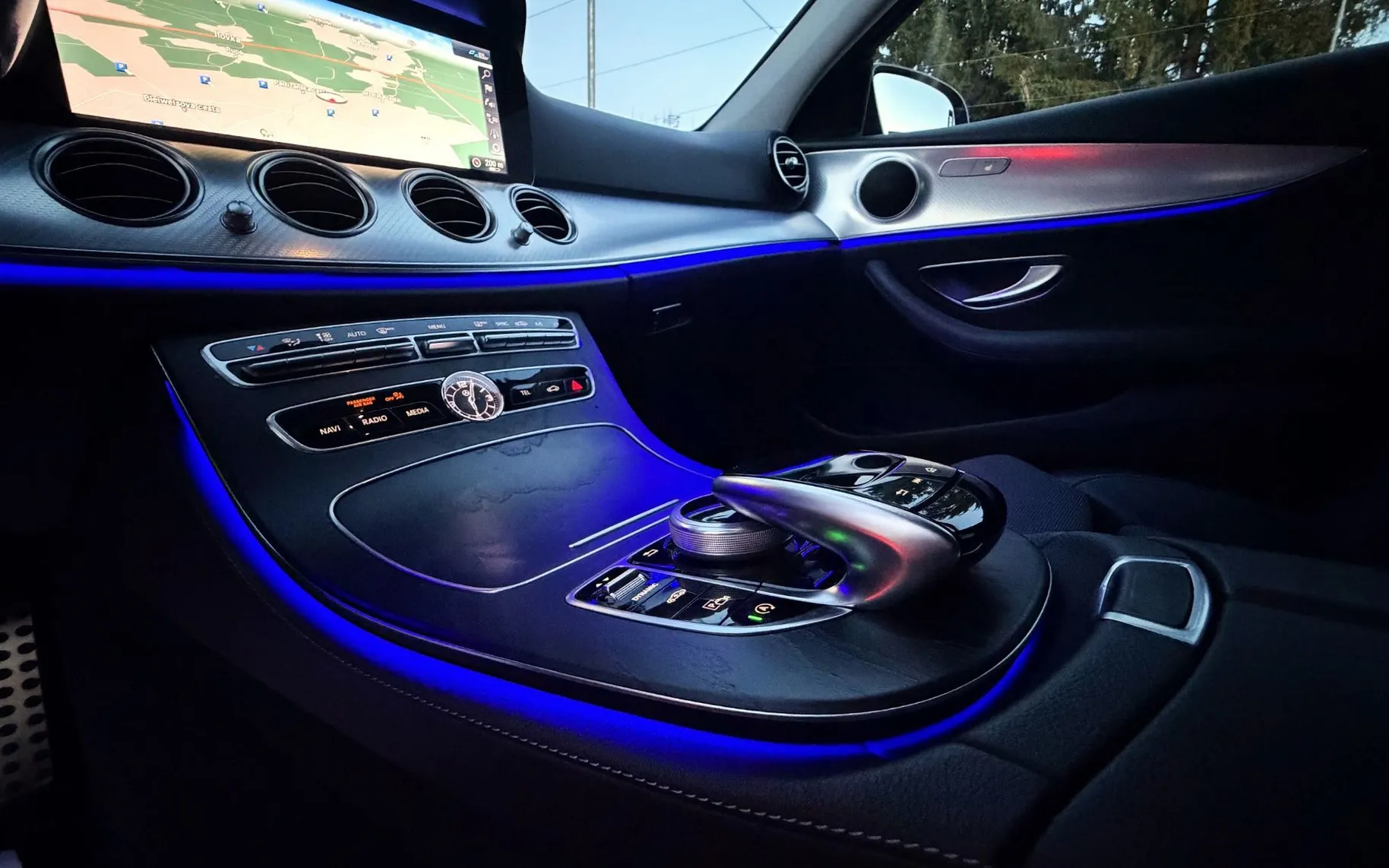 Zunanja slika - Mercedes-Benz E-Razred - E 220 d 4MATIC All-Terrain AIRMATIC WIDESCREEN ACC - 19