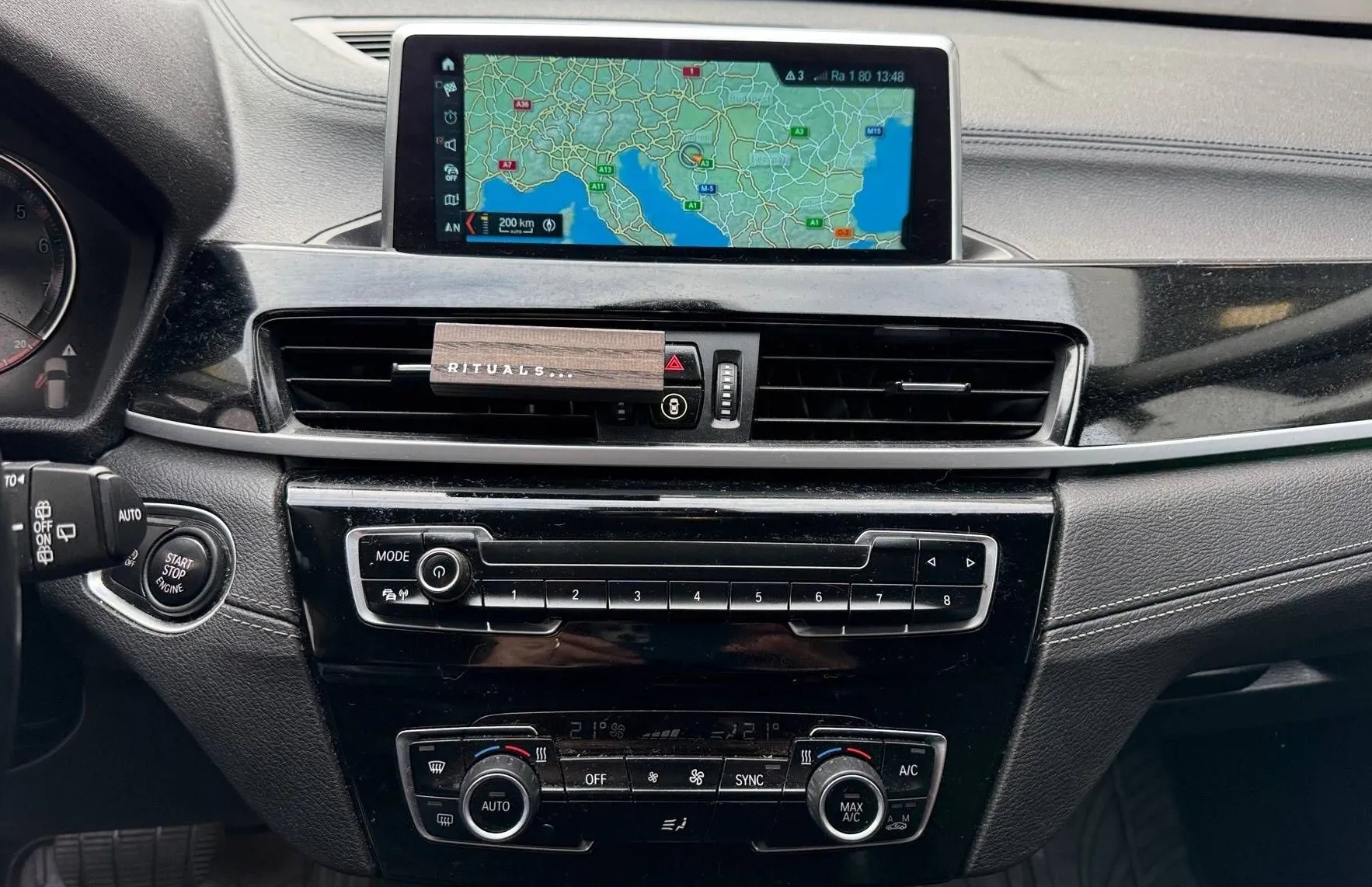 Zunanja slika - BMW X1 - serija : sDrive18i XLINE FULL LED PDC NAVI TEMPOMAT TOP - 16