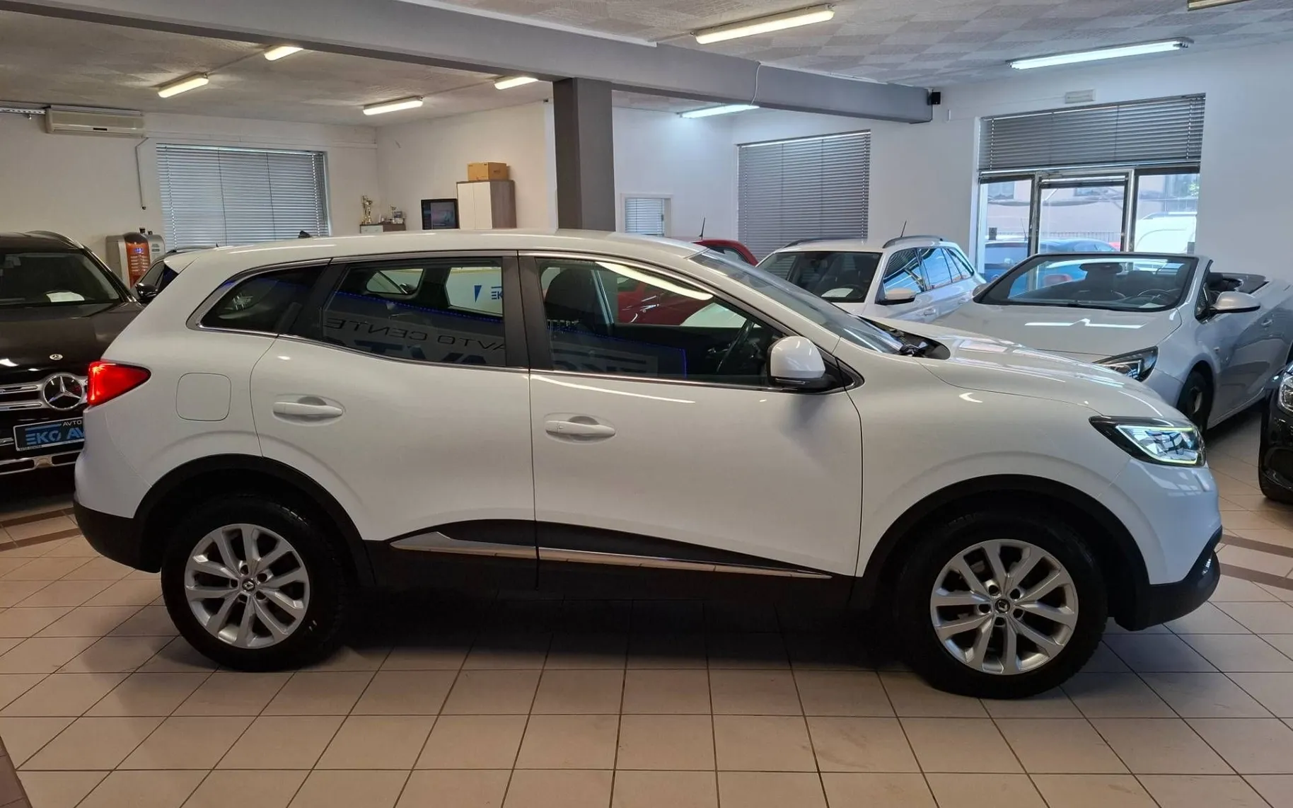 Zunanja slika - Renault Kadjar - 1.6 dCi 4X4 130 Energy Xmod KREDIT BREZ POLOGA ... - 5