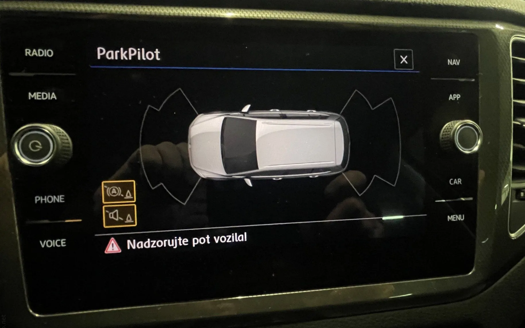Zunanja slika - Volkswagen Golf - 1.5 TSI ACT Comfortline NAVI.2XPDC.OGR.SEDEŽ - 14